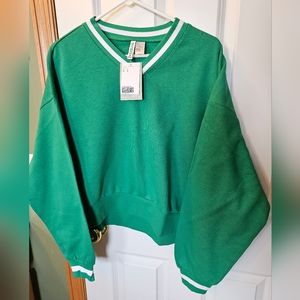 NWT Oversized Divided H&M sweatshirt